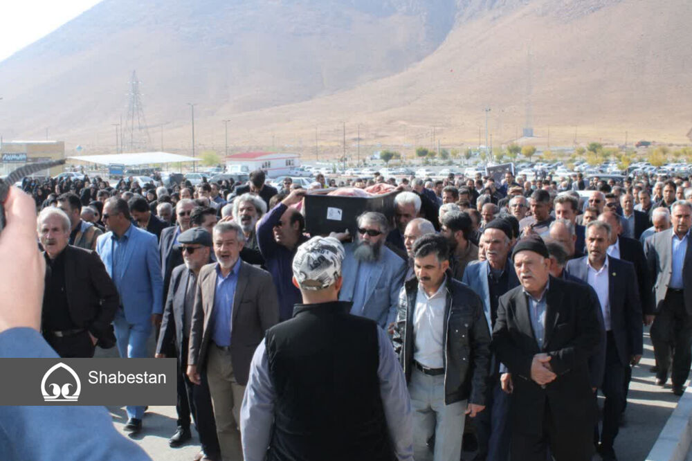 آیین بدرقه استاد مرحوم "مرید محمدی" در شهرکرد برگزار شد