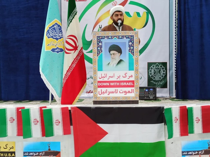 دانشجویان با حمله به سفارت آمریکا، حقیقت و هویّت لانه جاسوسی بودن سفارت را افشا کردند