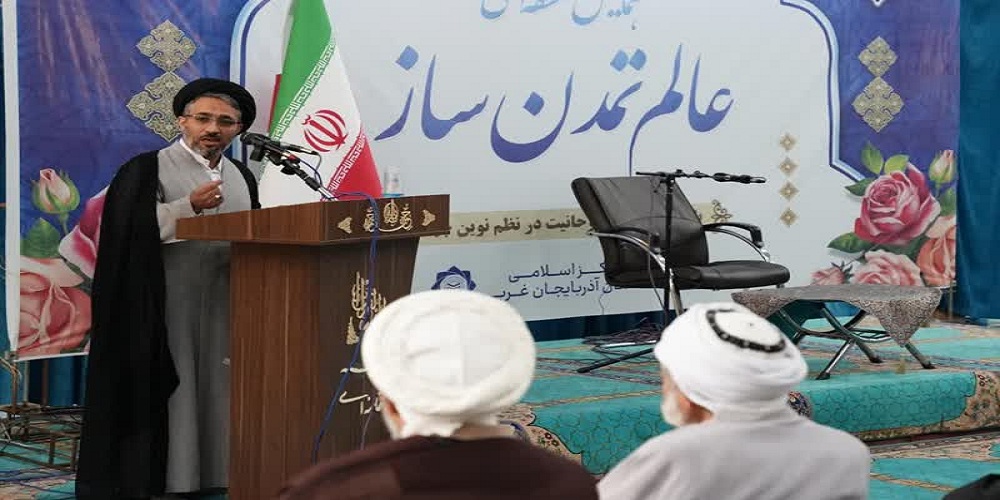 تبیین جنایات رژیم صهیونستی توسط علما در کنار سایر رسانهها تاثیر زیادی دارد