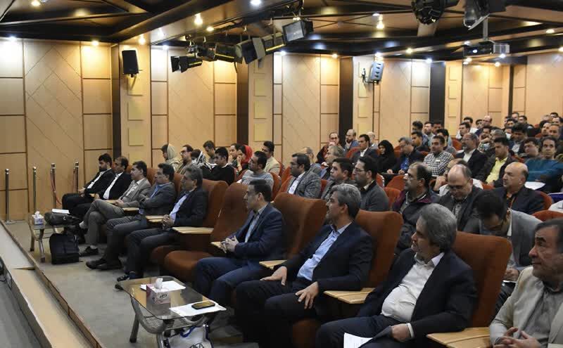 استان مرکزی دومین قطب بزرگ صنعت کشور است