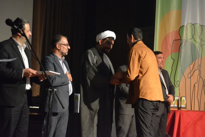 برترینهای سی و پنجمین جشنواره تئاتر استان همدان معرفی شدند