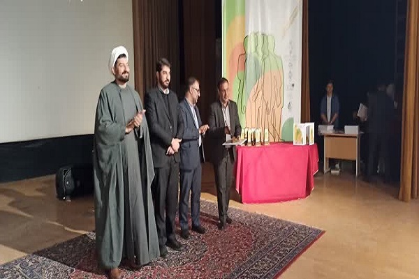 برترینهای سی و پنجمین جشنواره تئاتر استان همدان معرفی شدند