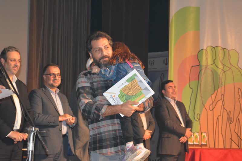 برترینهای سی و پنجمین جشنواره تئاتر استان همدان معرفی شدند