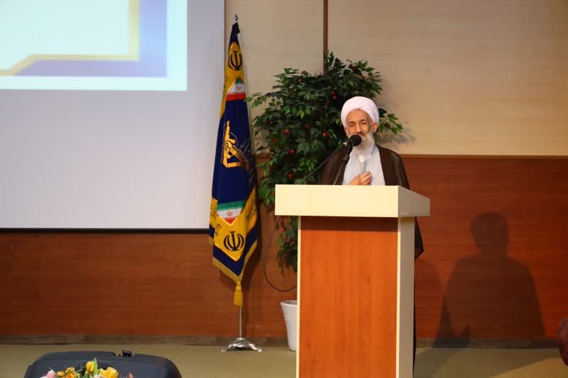 عکس| آئین تکریم و معارفه مسئول نمايندگي ولي فقيه در سپاه کربلا