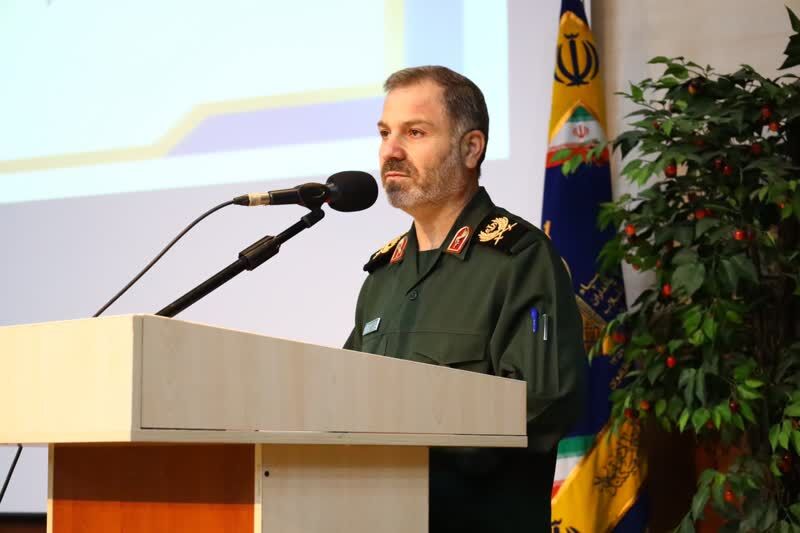 عکس| آئین تکریم و معارفه مسئول نمايندگي ولي فقيه در سپاه کربلا