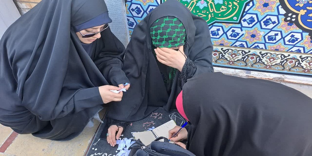 خبرنگاران در قدمگاه سردار دلها