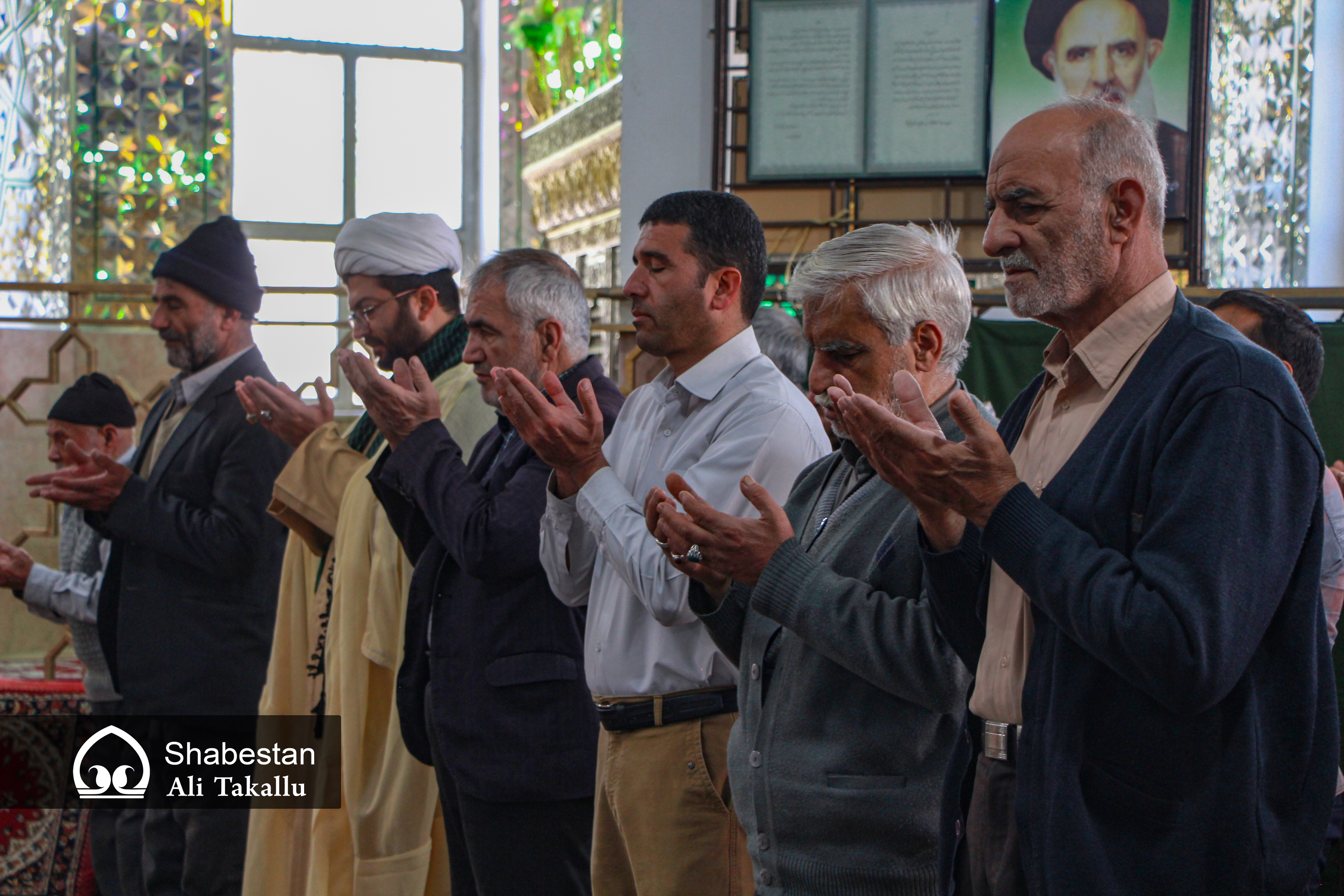 ایجاد فضای معنوی شاد عاملی مهم در جذب کودکان به مساجد