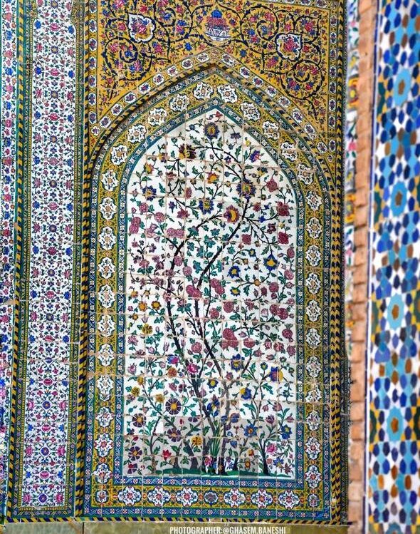 شکوه کاشی‌کاری در مسجد وکیل شیراز