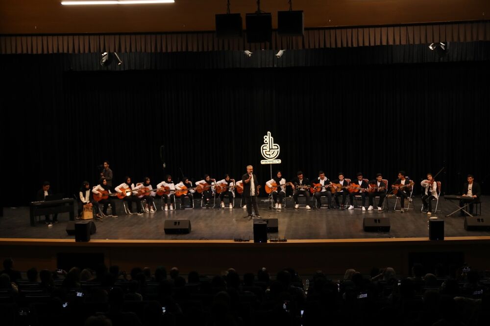 اجرای پنجمین کنسرت هنرجویان آموزشگاه موسیقی طلوع آران و بیدگل