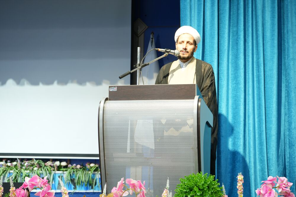 یادواره شهید مدافع سلامت در جیرفت برگزار شد