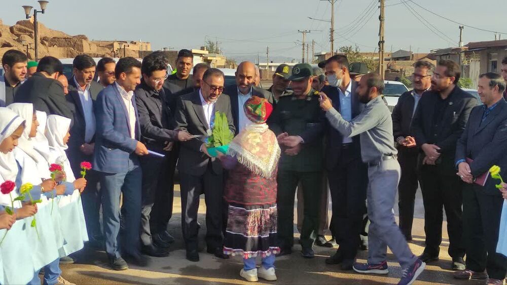 بررسی مشکلات ۵۲ روستای ششتمد در ۱۴ سرفصل