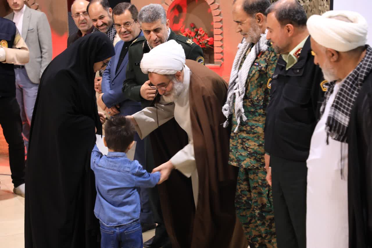 هدف قرار دادن زن و کودک بیدفاع نشانه شکست دشمن در عرصه نظامی