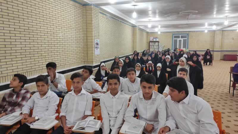 ابتکار کانون انتظار در آموزش تخصصی قرآن به بچههای روستا