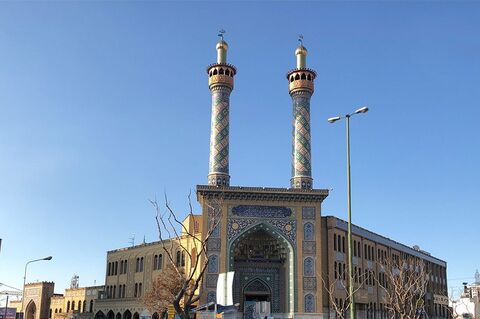این مسجد با کتابخانه ۱۳هزار جلدی‌، پاتوق اهالی غرب تهران است