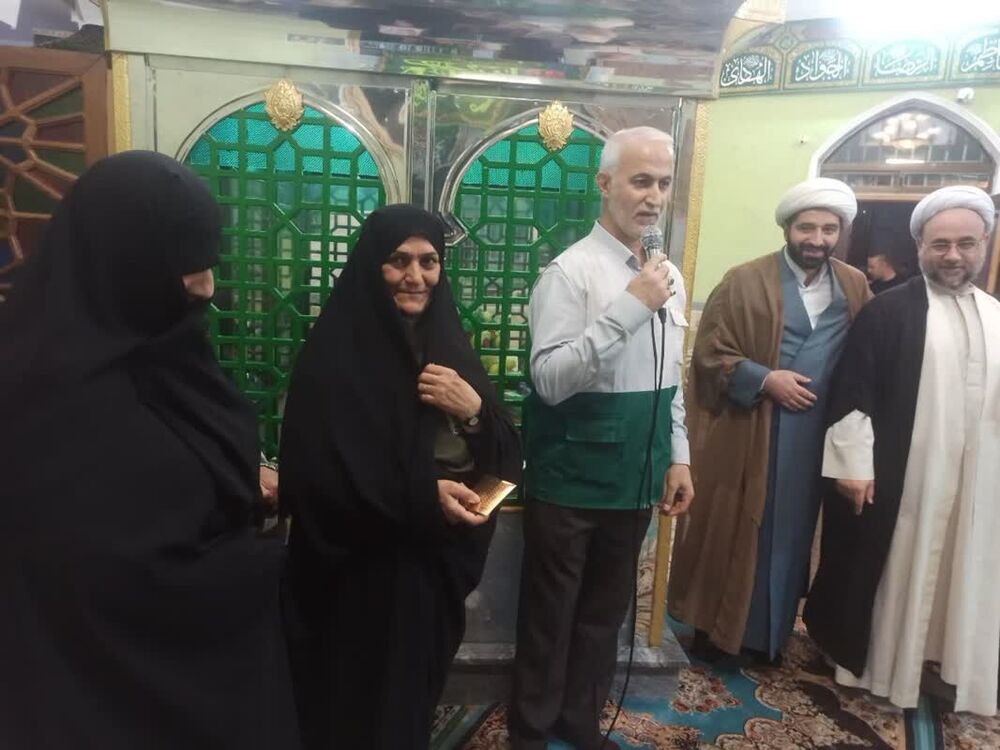 ارائه خدمات پرستاری رایگان به نیت حضرت زینب(س) در امامزاده قاسم(ع) محمودآباد