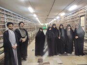بازدید مدیران و کتابداران کانون‌های مساجد قم از کتابخانه آیت‌الله مرعشی