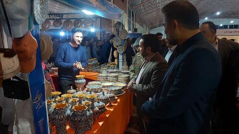 فعالیت ۳۰۰ صنعتگر شناسنامهدار در زیرکوه فعالیت ۳۰۰ صنعتگر شناسنامهدار در زیرکوه