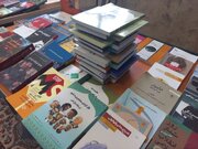اهدای بیش از ۴۰۰ جلد کتاب به کانون فرهنگی ام المصائب مسجد فاطمه الزهرا(س)شهرستان نیمروز