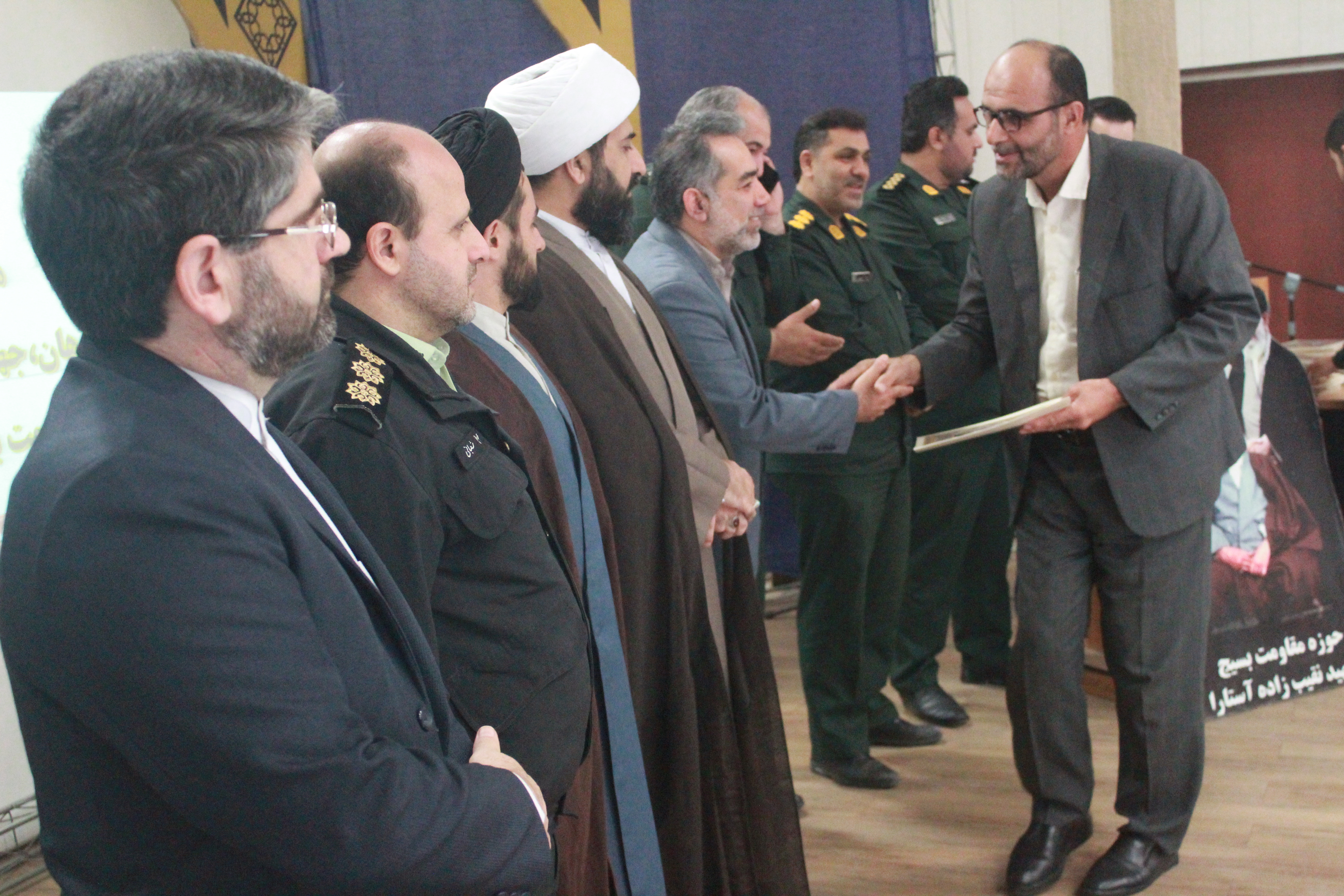 فرهنگ بسیجی در سراسر دنیا طرفدار دارد