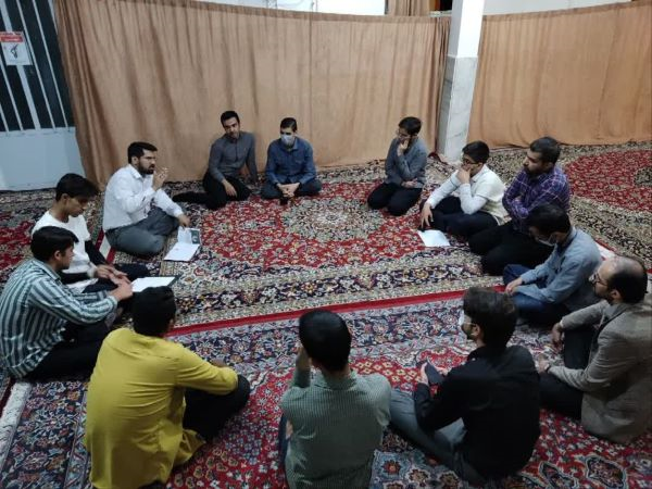 مسجدی که با همکاری بسیج و کانون فرهنگیهنری برقرار است