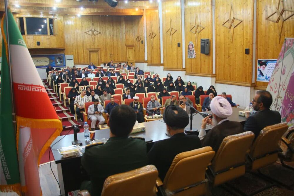 جهاد تبیین مصداقی از امر به معروف و نهی از منکر است