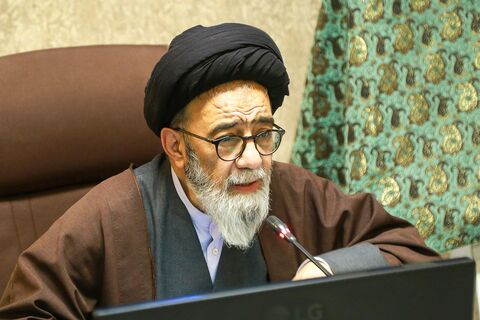 جوانان امروز می‌توانند راه شهدای دفاع مقدس را ادامه دهند