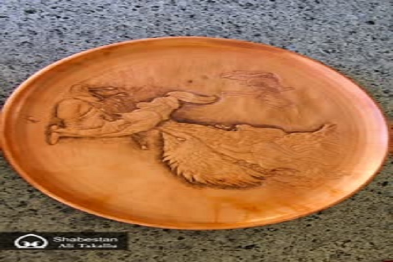 از طلبگی تا قلم زنی/ خلق زیبایی و تراوش هنر در دستان هنرمند ملایری