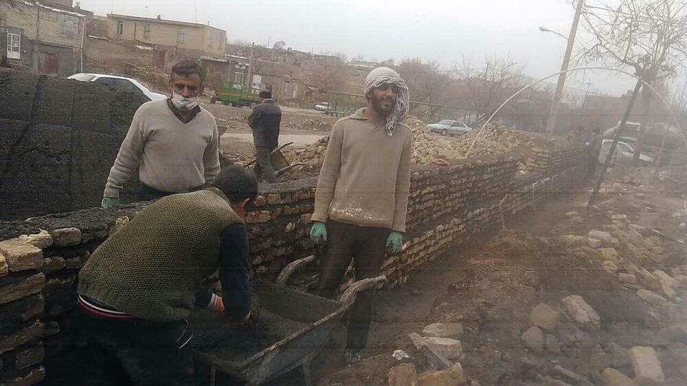 گفتگو با مدیر یک گروه جهادی که در ۱۰ استان به مردم محروم خدمت میکنند