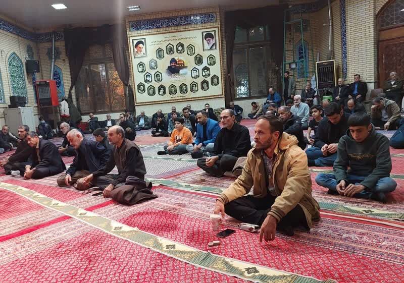 بانوان با الگو گیری از حضرت زهرا(س) توطئههای فرهنگی دشمن را خنثی کنند