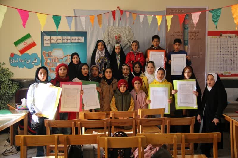 اجرای طرح کتابت قرآن کریم همزمان با ایام شهادت حضرت زهرا (س)