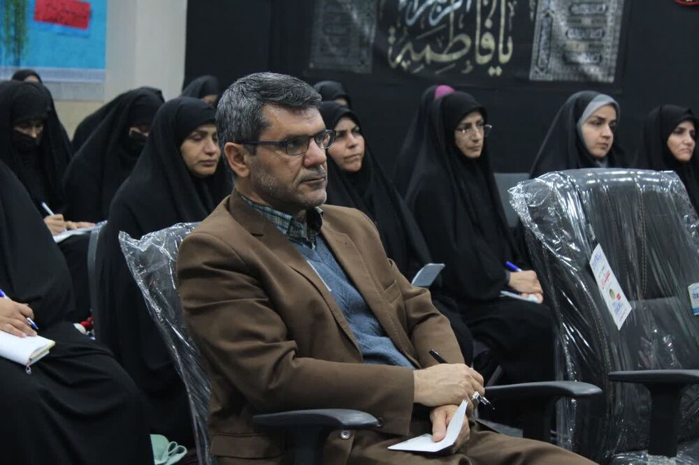 اولین دوره آموزشی ویژه مدیران کانون‌های تخصصی خواهران خراسان رضوی در مشهد