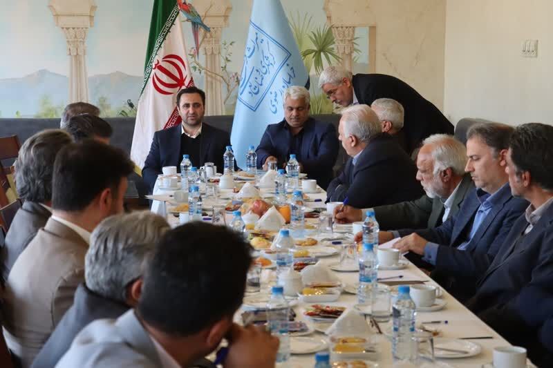 واگذاری امور به تشکلها از مهمترین رویکردهای حوزه گردشگری در برنامه هفتم است