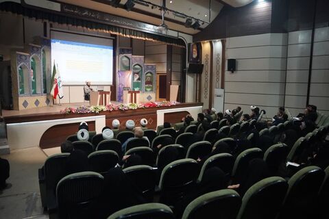 نشست حقایقی پیرامون انجمن حجتیه در مشهد