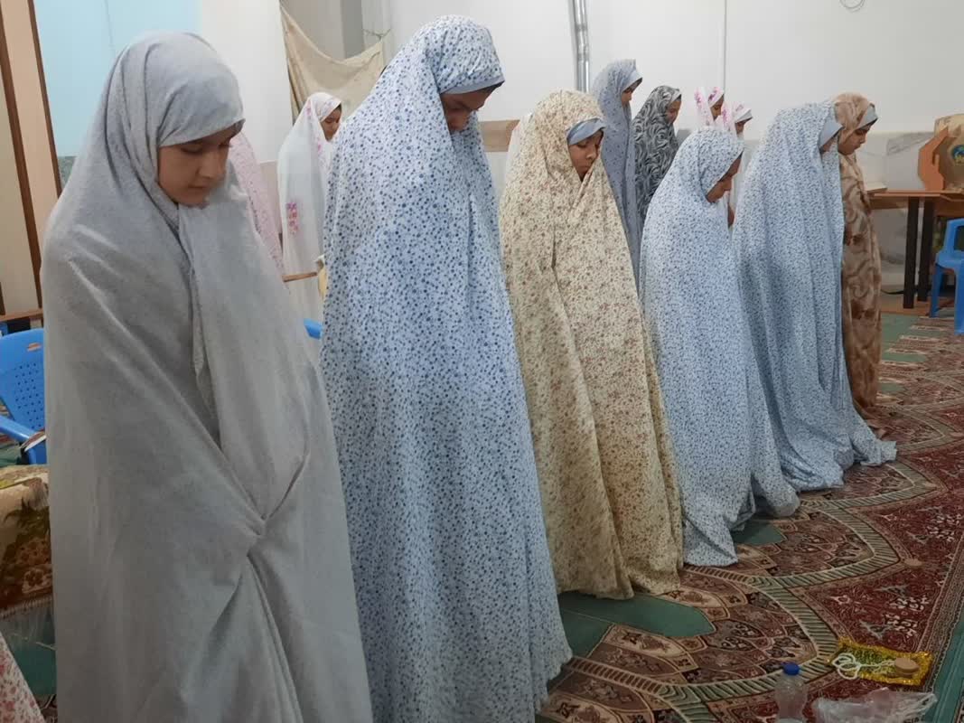 نشاط دانش آموزان عزیزآباد ارمغان پیوند مسجد و مدرسه