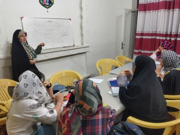 این کانون مسجدی برای حل مسئله جمعیت برنامه دارد