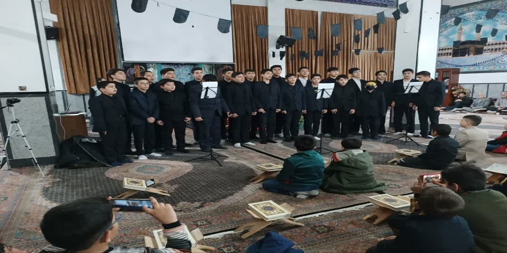 تدبر در آیات الهی مهمترین برکات محفل انس با قرآن است