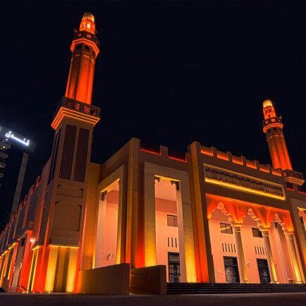 تبدیل مساجد دبی امارات به مساجد سبز