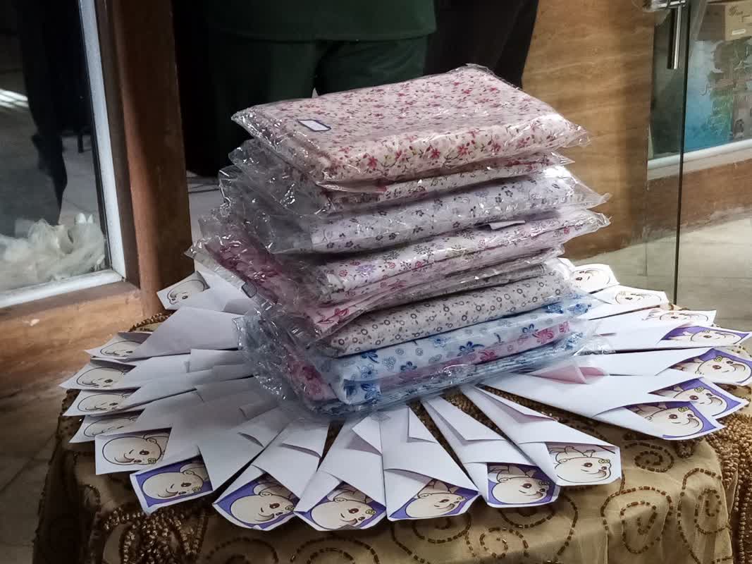 کارگاه خیاطی که از جوانی جمعیت حمایت میکند