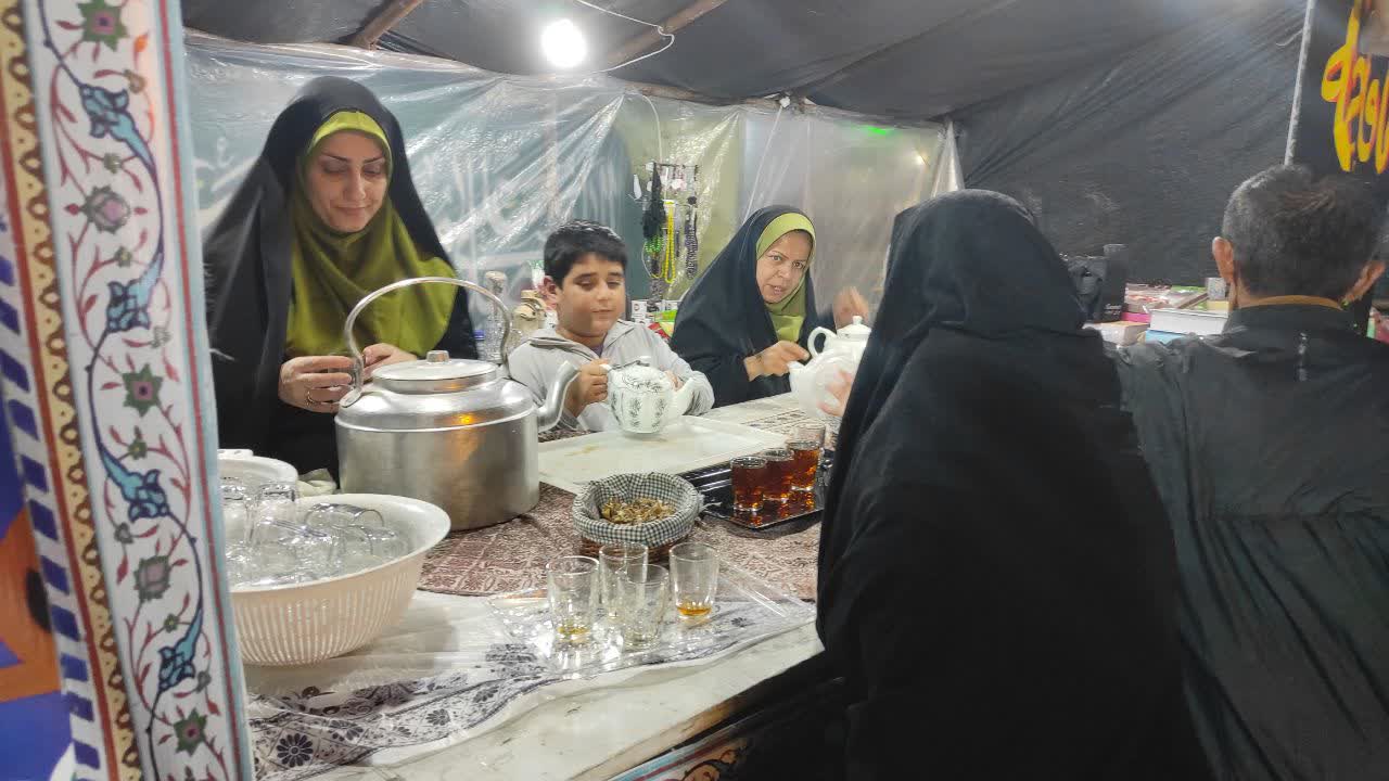 چایخانهای که دلم را گرم زیارت کرد