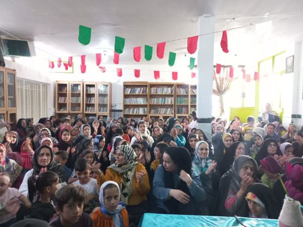 محور همه کارها در این کانون مسجدی، پرورش زن تراز است