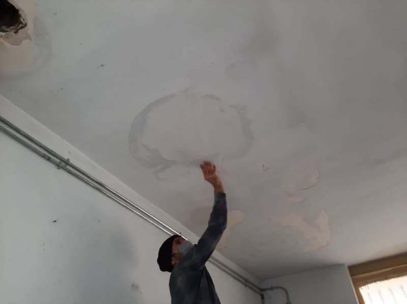 این دههشصتی جوانیاش را وقف فعالیت فرهنگی در مسجد کردهاست