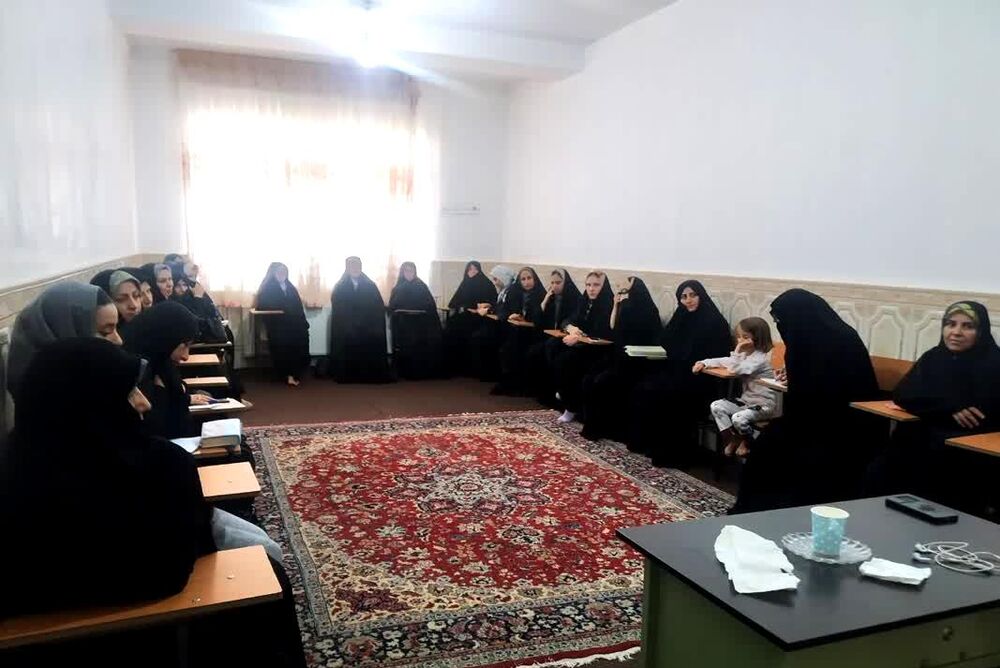 این کانون فرهنگیهنری بچهها را با قرآن جذب مسجد میکند