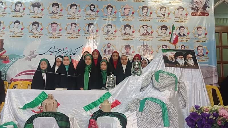 این کانون فرهنگیهنری بچهها را با قرآن جذب مسجد میکند