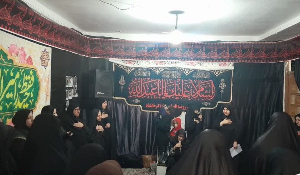 بارزترین خصوصیت اخلاقی حضرت زهرا (س) دفاع از ولایت و ولایت مداری است