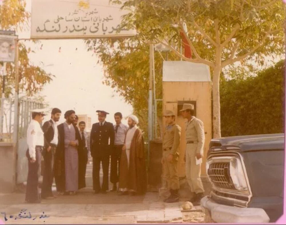 روایتی از زندگی و زمانه آیتالله یزدی؛ شخصیتی جامع و اثرگذار + تصاویری کمتر دیده شده