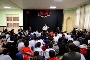 عکس| گفتگوی صمیمی نماینده ولی فقیه در گلستان با دانش آموزان دبیرستان حیات طیبه گرگان