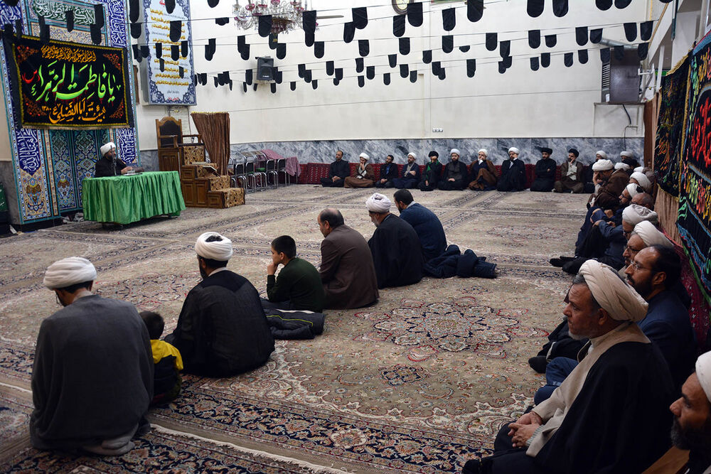 کانونهای فرهنگی مساجد زمینه مشارکت حداکثری مردم در انتخابات را فراهم کنند