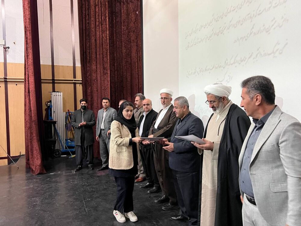 دانشجویان باید در انتخابات نقش خود را به خوبی ایفا کنند