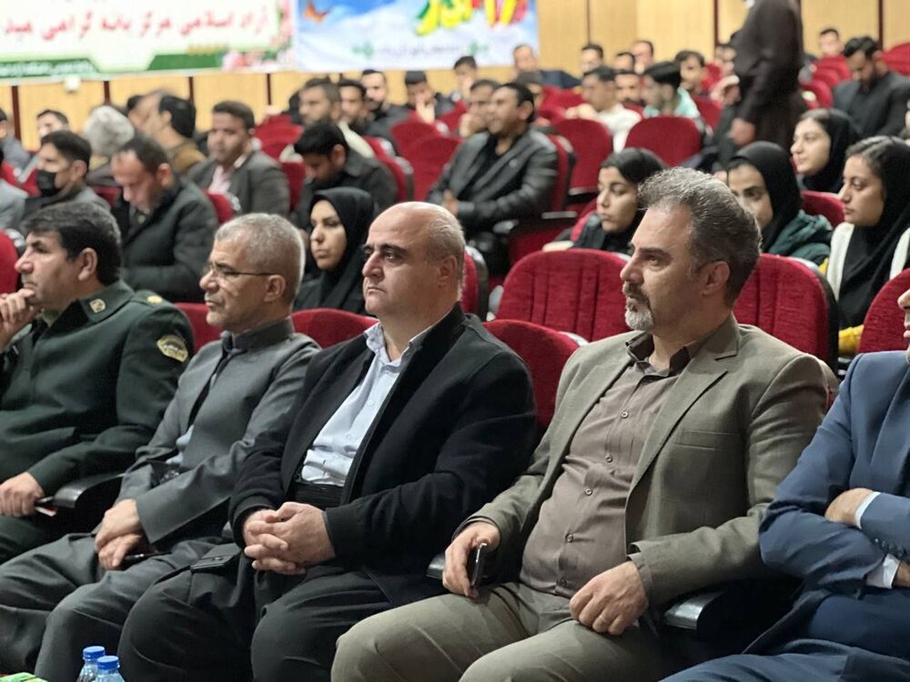 دانشجویان باید در انتخابات نقش خود را به خوبی ایفا کنند