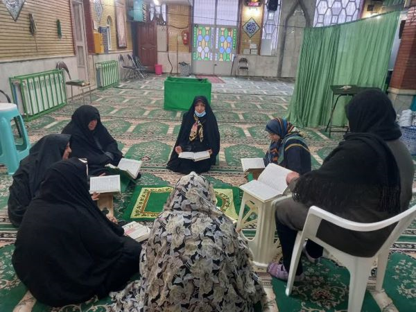 محور فعالیت این کانون مسجدی پرورش مادران تراز انقلاب است